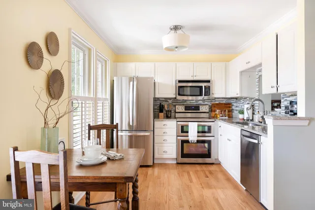 $939,900 | 1407 Argall Place, Alexandria, VA 22314