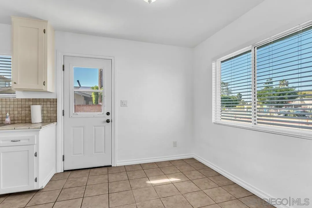 260 E Street Chula Vista, CA 91910 - Photo 33 of 49 260 E Kitchen