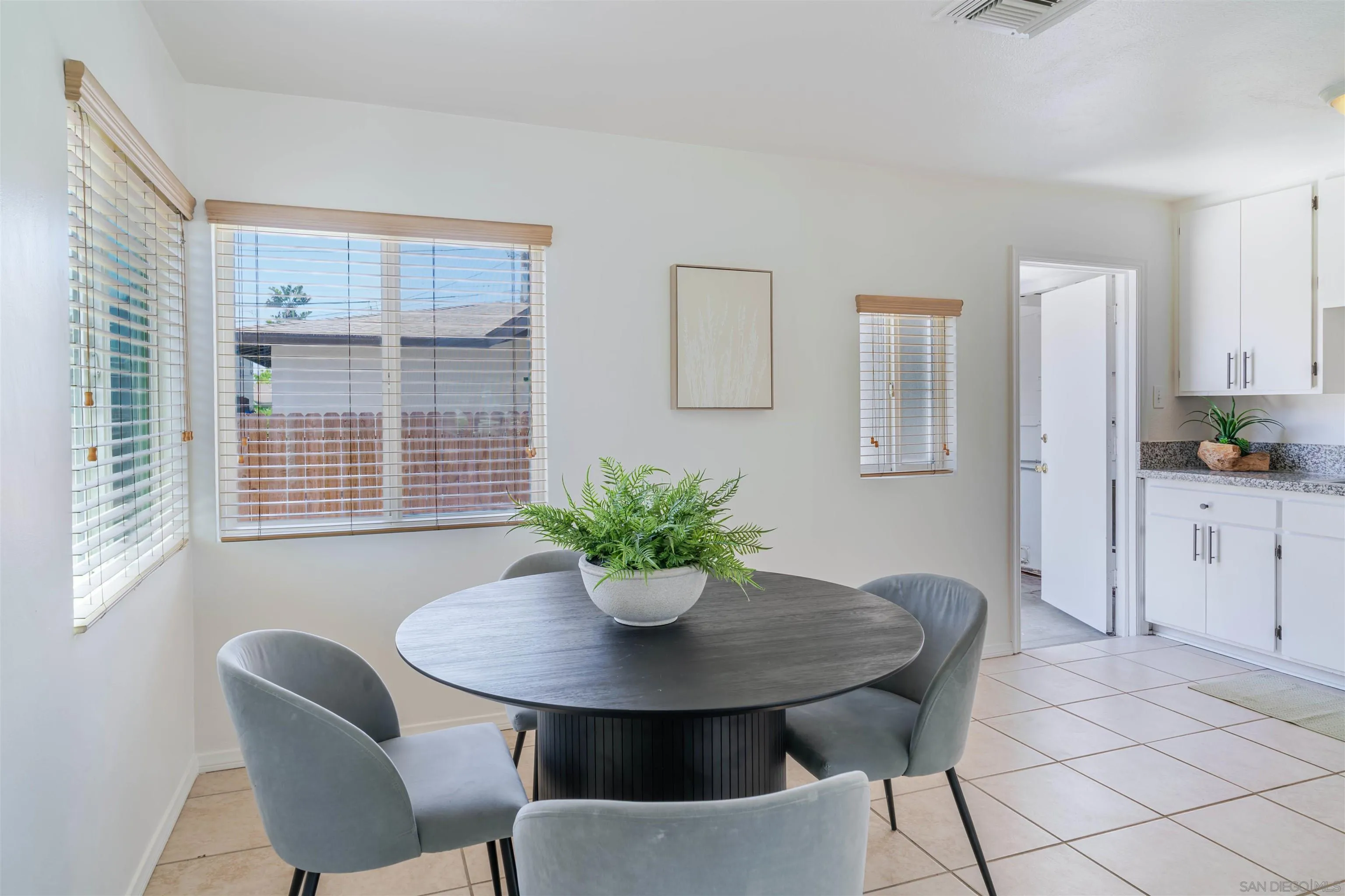 260 E Street Chula Vista, CA 91910 - Photo 9 of 49