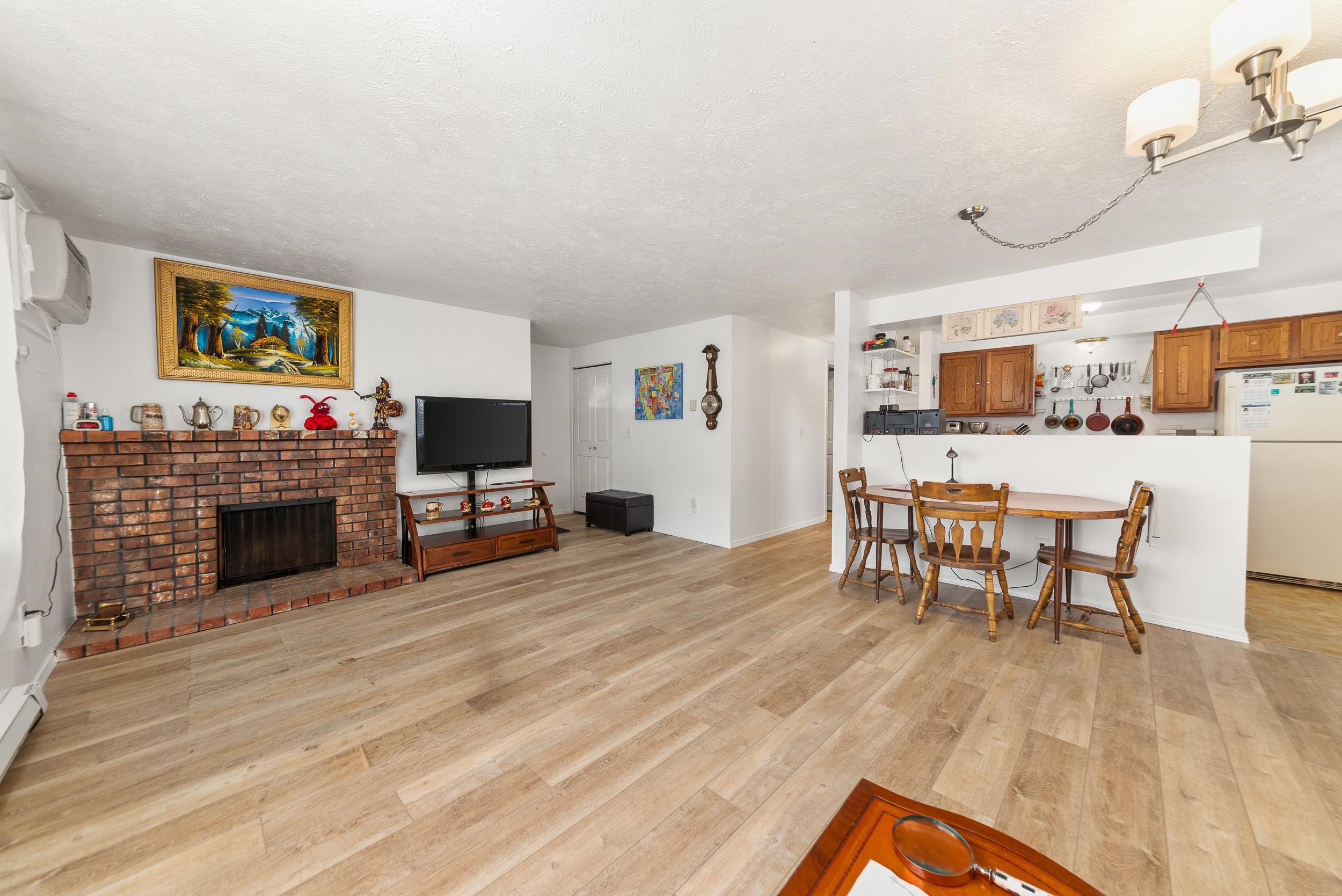 306 East Weile Avenue, Unit #2 Spokane, WA 99208 - Photo 12 of 31