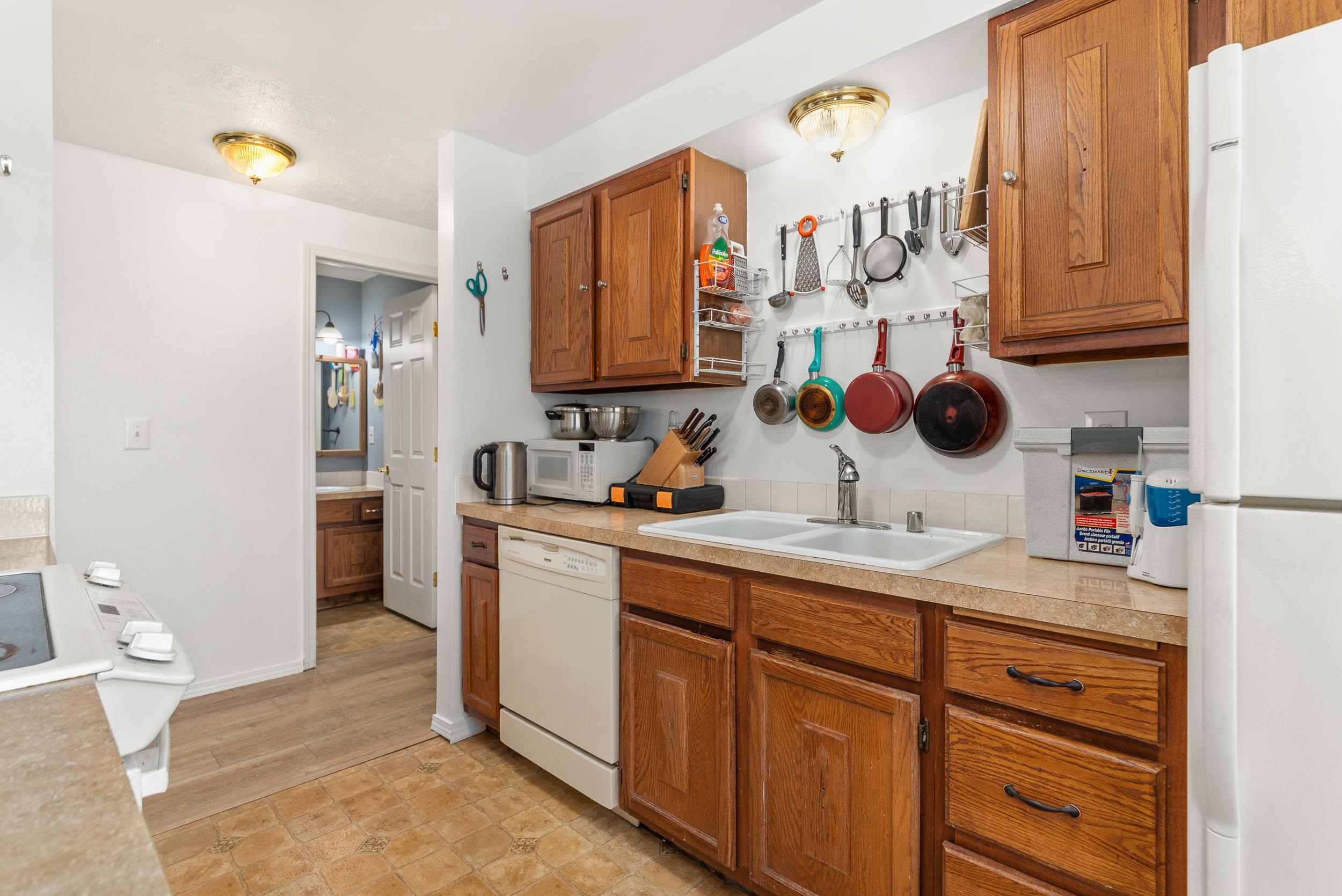 306 East Weile Avenue, Unit #2 Spokane, WA 99208 - Photo 18 of 31