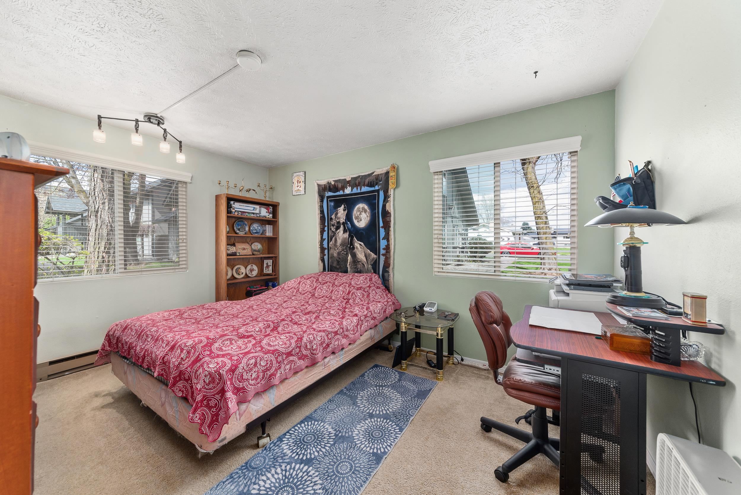 306 East Weile Avenue, Unit #2 Spokane, WA 99208 - Photo 27 of 31