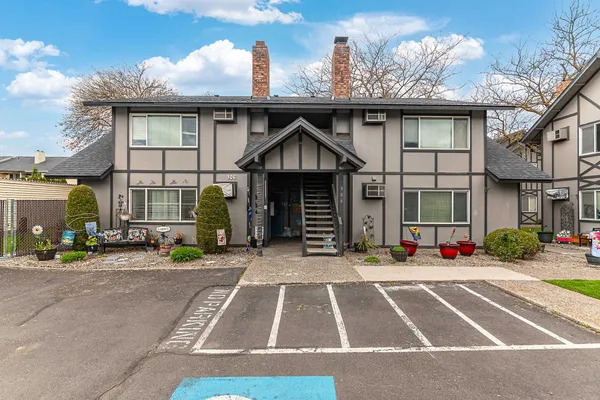 $190,000 | 306 East Weile Avenue, Unit #2, Spokane, WA 99208