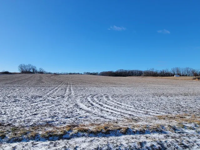 $630,000 | Hillcrest Road, Fond du Lac, WI 54937