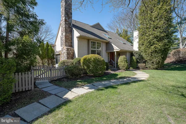 $766,000 | 477 Chandlee Drive, Berwyn, PA 19312