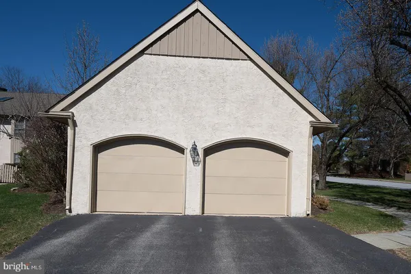 $766,000 | 477 Chandlee Drive, Berwyn, PA 19312