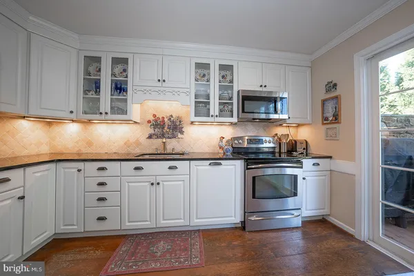 $766,000 | 477 Chandlee Drive, Berwyn, PA 19312
