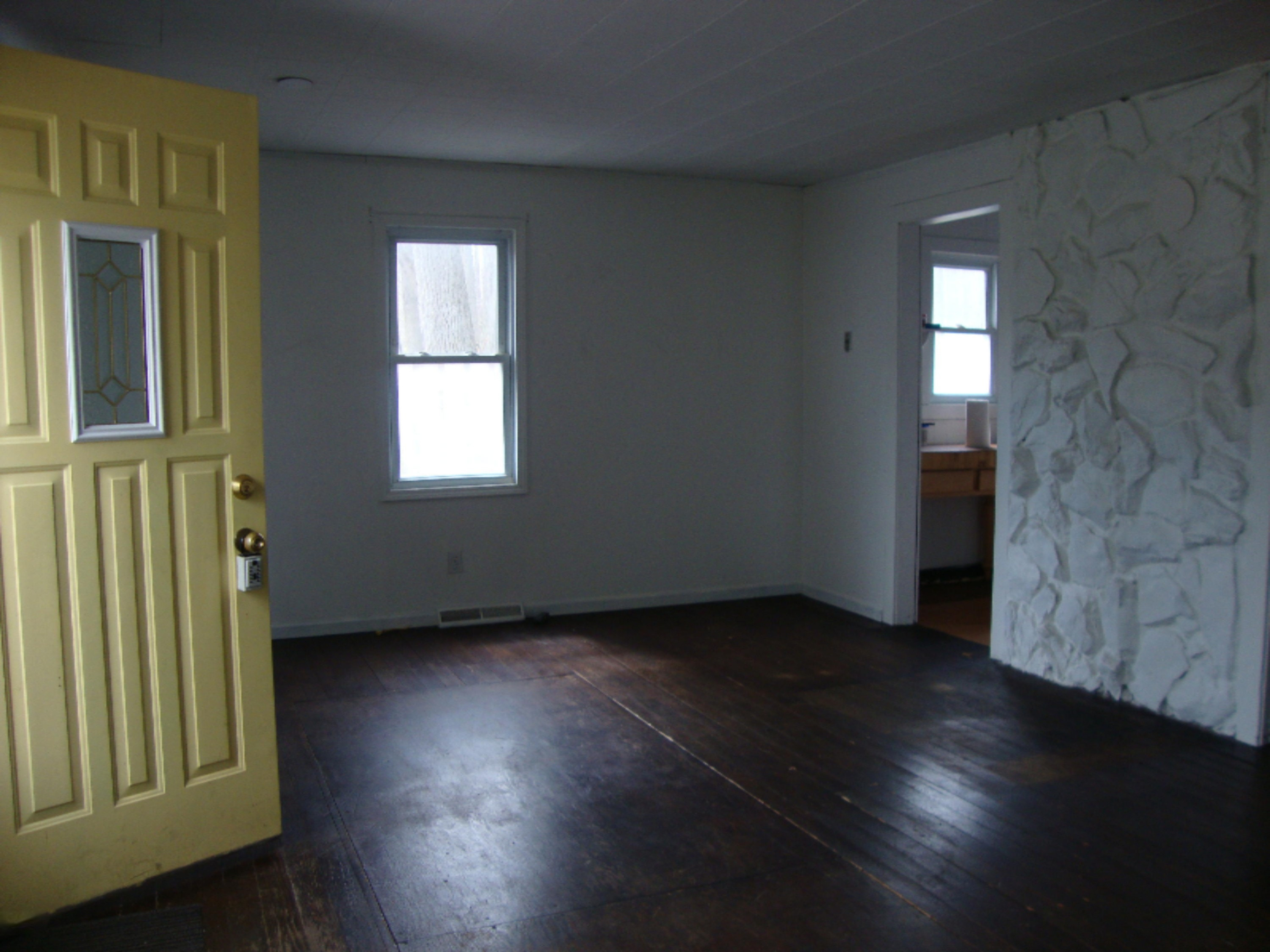 14774 Brown Road Lakeside, MI 49128 - Photo 7 of 14 living room