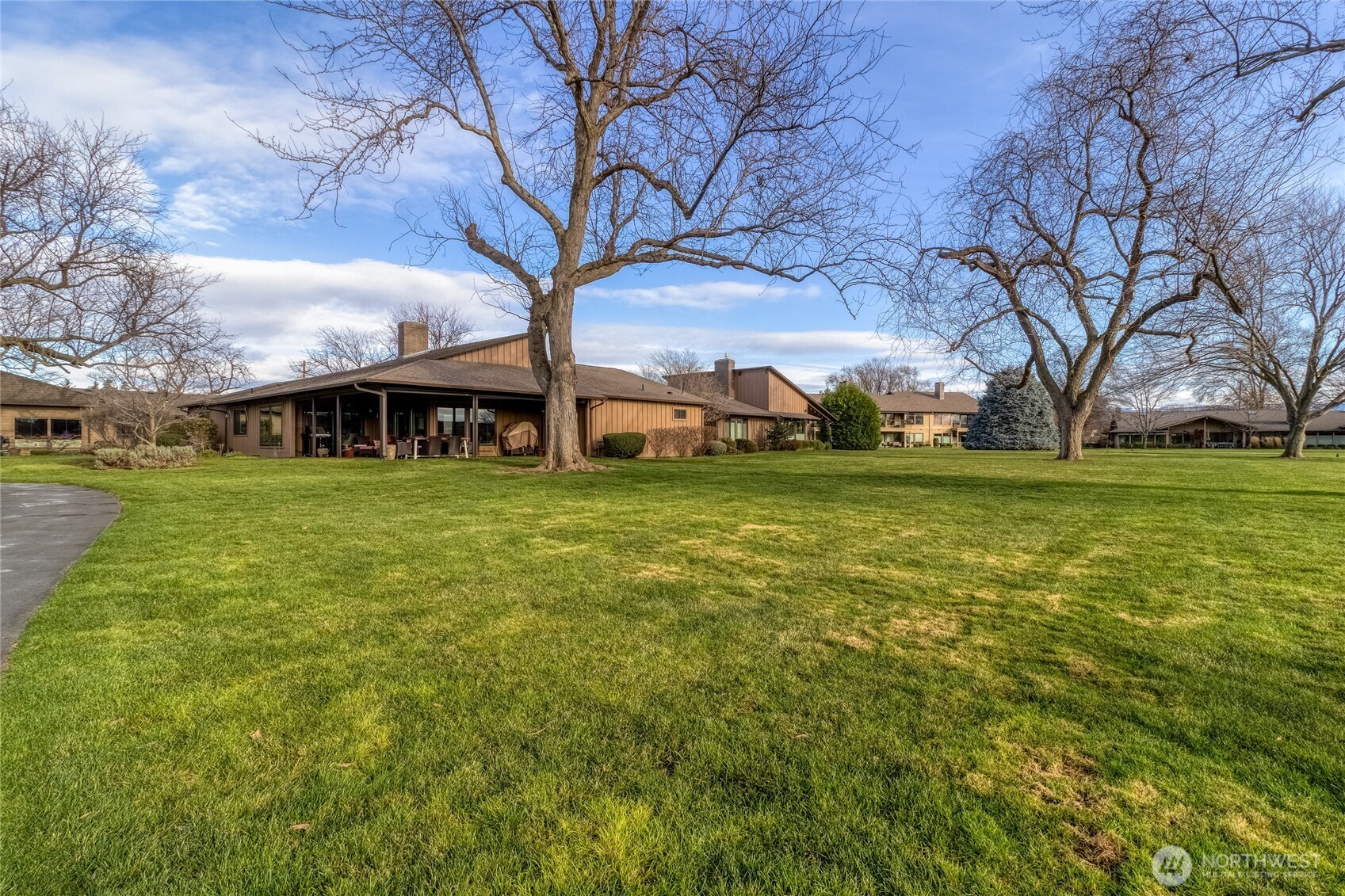 619 Country Club Road Walla Walla, WA 99362 - Photo 31 of 39