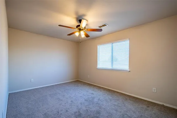 $2,200 | 228 Memory Drive, Fort Worth, TX 76108