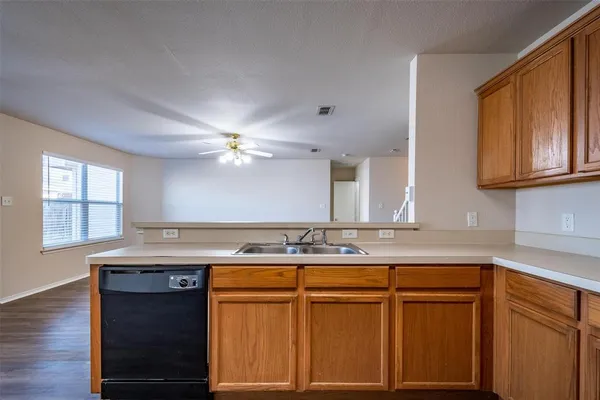 $2,200 | 228 Memory Drive, Fort Worth, TX 76108