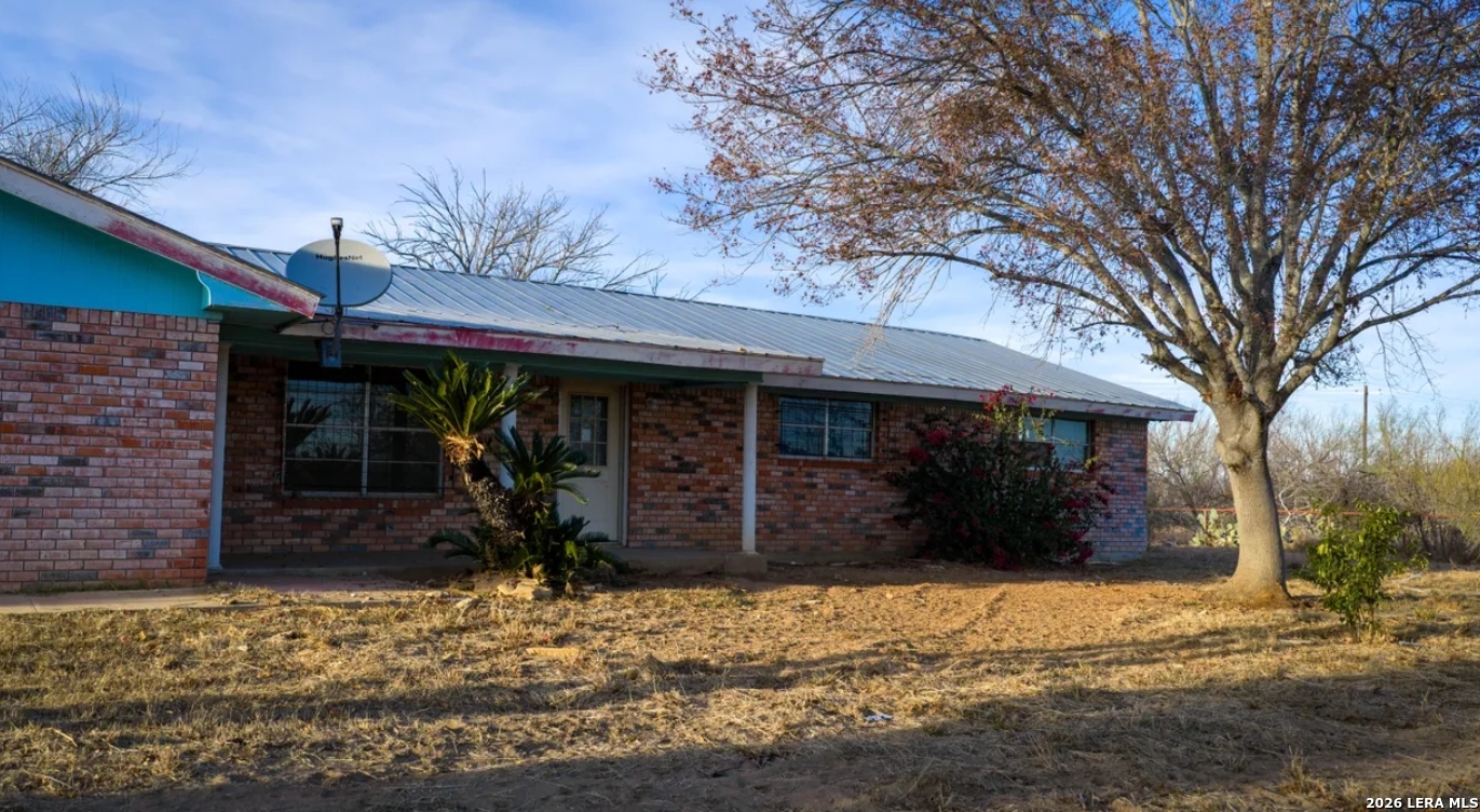 1799 Shumaca Road Carrizo Springs, TX 78834 - Photo 15 of 19