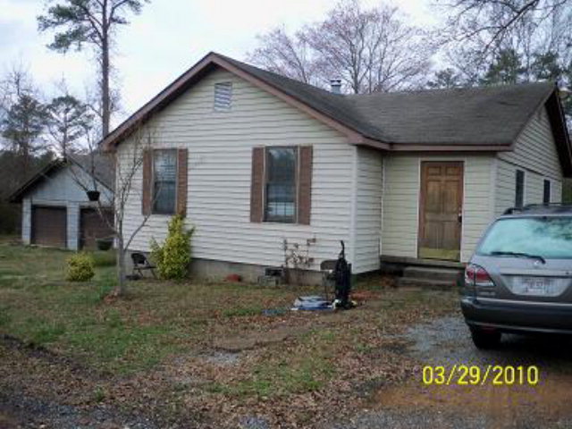 1734 Riverbend Road Dalton, GA 30721 - Photo 1 of 1 Main View