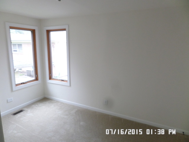 14436 Ridgeway Avenue Midlothian, IL 60445 - Photo 6 of 15