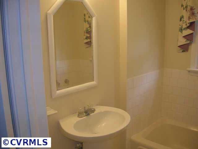 6312 Omo Road Richmond, VA 23234 - Photo 8 of 10 Gallery Image 8