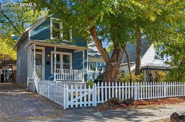 $374,000 | 1126 West Kiowa Street, Colorado Springs, CO 80904