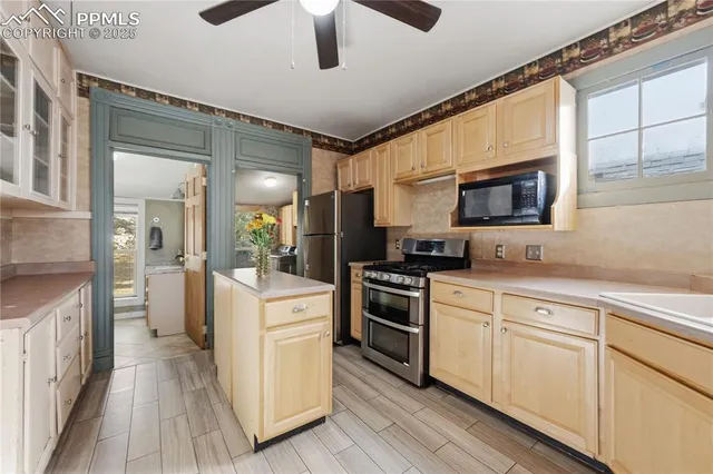 $374,000 | 1126 West Kiowa Street, Colorado Springs, CO 80904