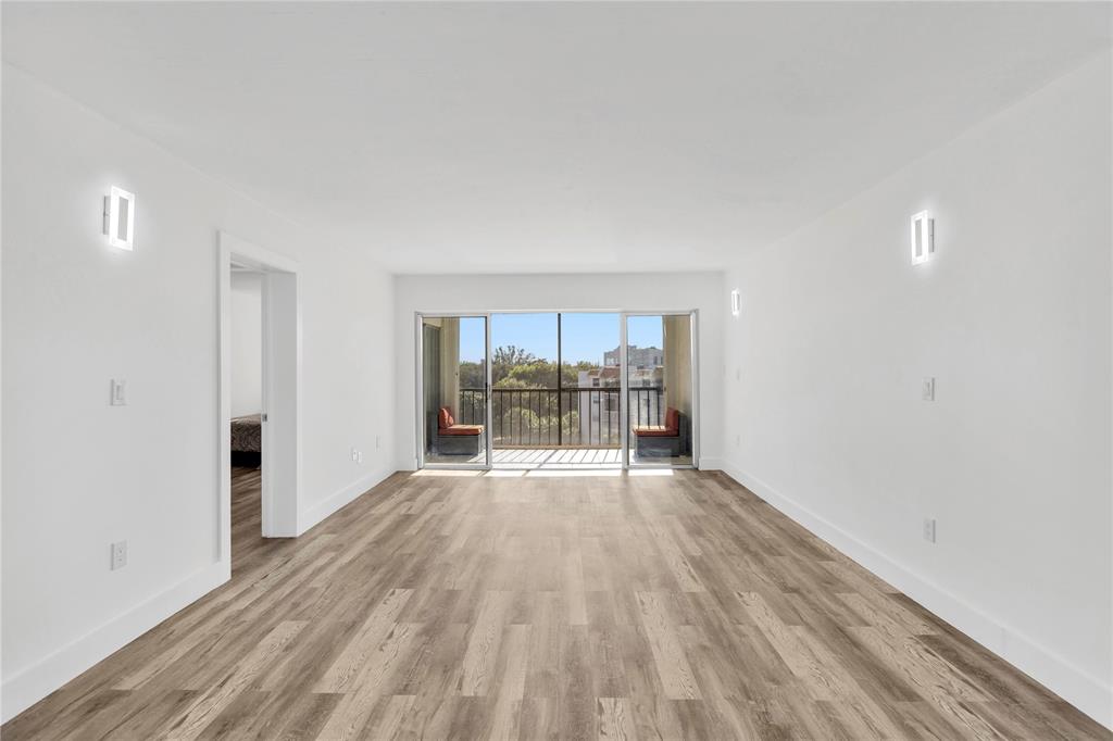 3930 Inverrary Boulevard, Unit 702 Lauderhill, FL 33319 - Photo 14 of 43