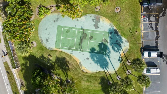 $1,800 | 3930 Inverrary Boulevard, Unit 702, Lauderhill, FL 33319