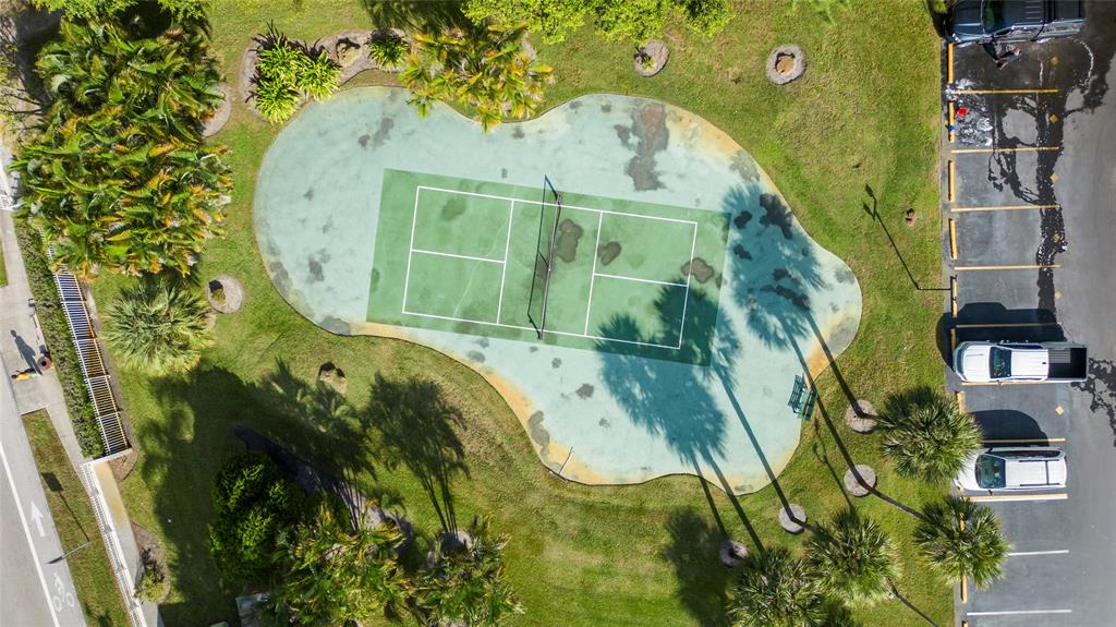 3930 Inverrary Boulevard, Unit 702 Lauderhill, FL 33319 - Photo 23 of 43