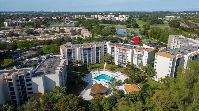 $1,800 | 3930 Inverrary Boulevard, Unit 702, Lauderhill, FL 33319