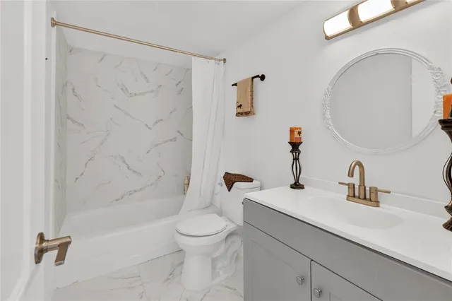 $1,800 | 3930 Inverrary Boulevard, Unit 702, Lauderhill, FL 33319