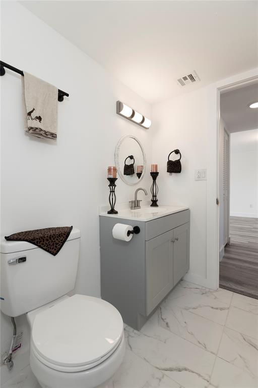 3930 Inverrary Boulevard, Unit 702 Lauderhill, FL 33319 - Photo 7 of 43