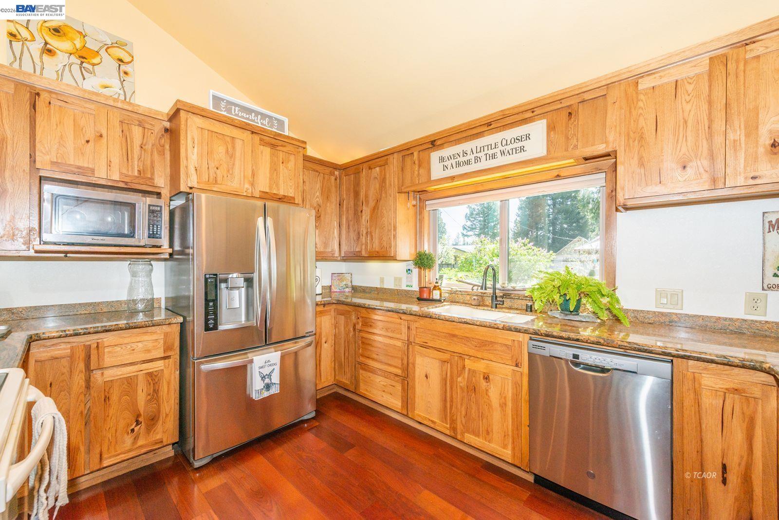 171 Airport Road Trinity Center, CA 96091 - Photo 12 of 49