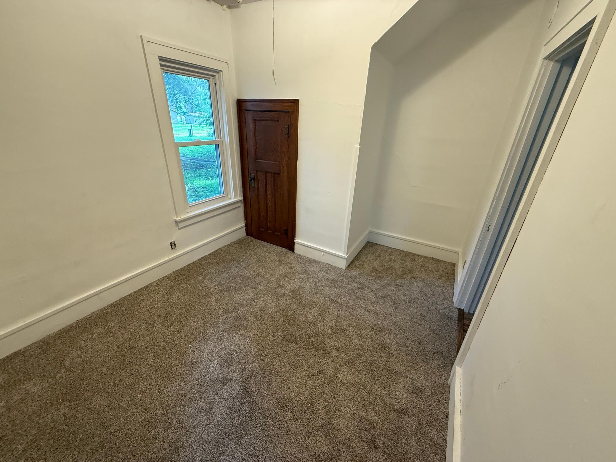 401 Bedal Street Walnut Grove, MN 56180 - Photo 9 of 18