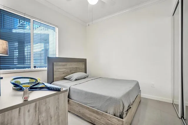 $298,000 | 3600 Oaks Clubhouse Drive, Unit 408, Pompano Beach, FL 33069