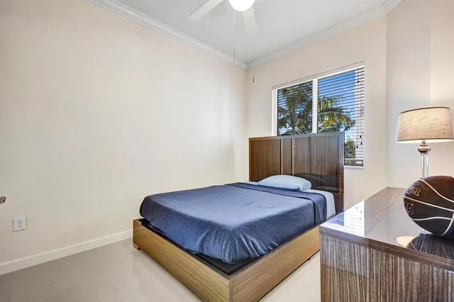 $298,000 | 3600 Oaks Clubhouse Drive, Unit 408, Pompano Beach, FL 33069