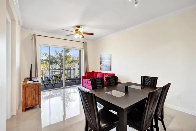 $298,000 | 3600 Oaks Clubhouse Drive, Unit 408, Pompano Beach, FL 33069