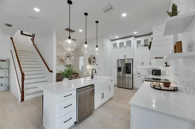 $3,000 | 6512 Simone Shores Circle, Apollo Beach, FL 33572