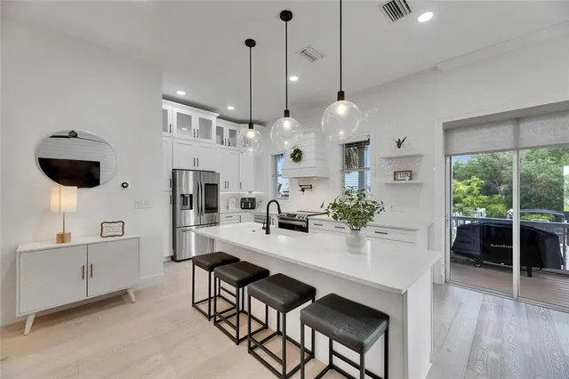 $3,000 | 6512 Simone Shores Circle, Apollo Beach, FL 33572