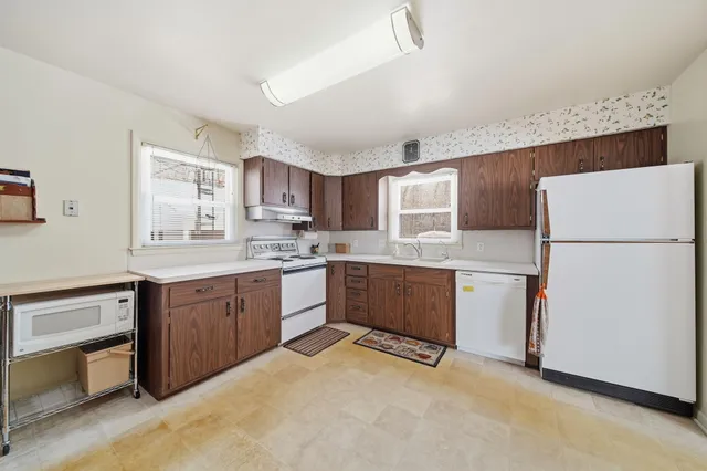 $220,000 | 6728 King Road, Spring Arbor, MI 49283