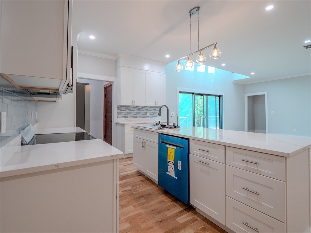 76 Center Street, Unit B Plympton, MA 02367 - Photo 12 of 31