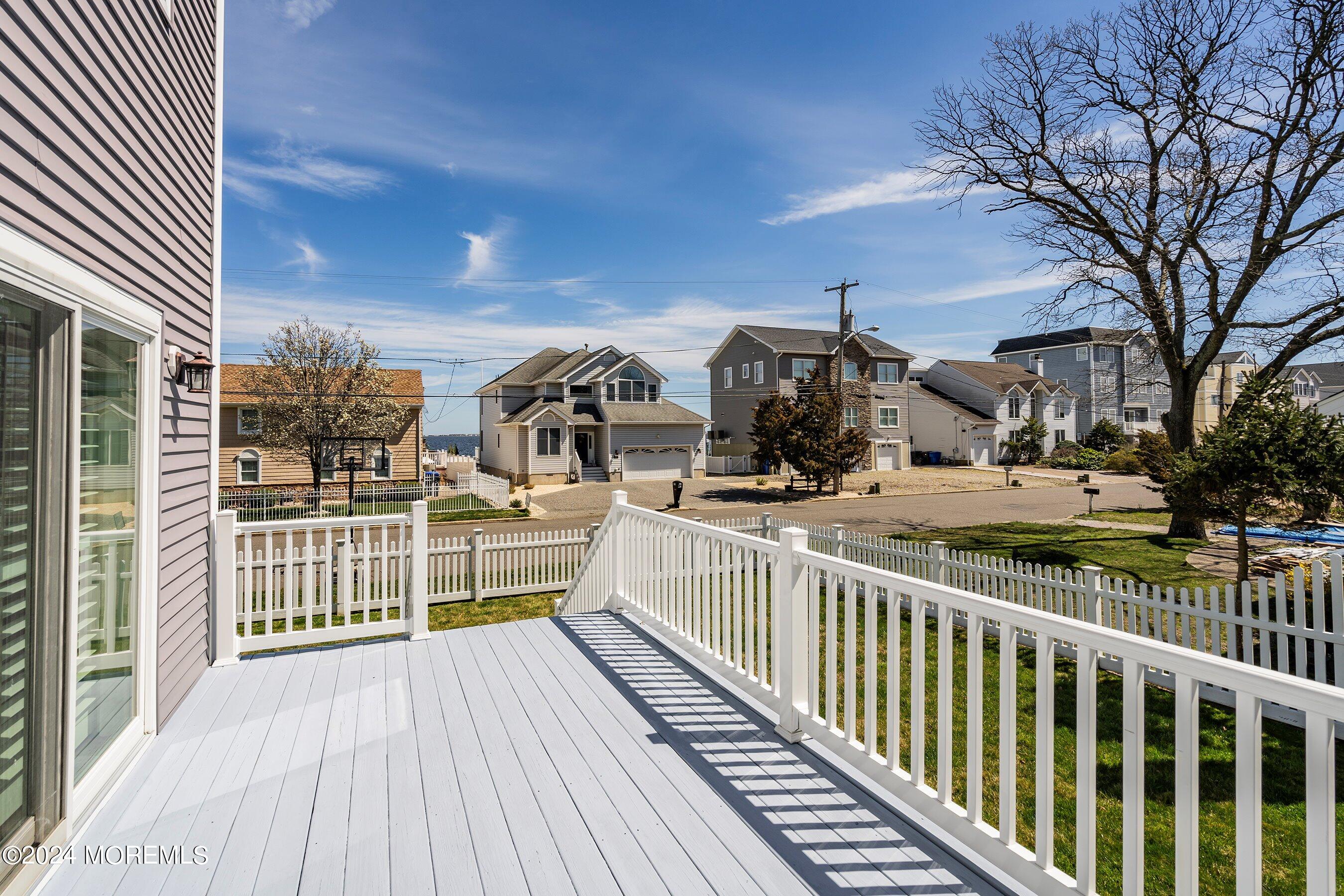 119 Green Island Road Toms River, NJ 08753 - Photo 21 of 37 24-Deck