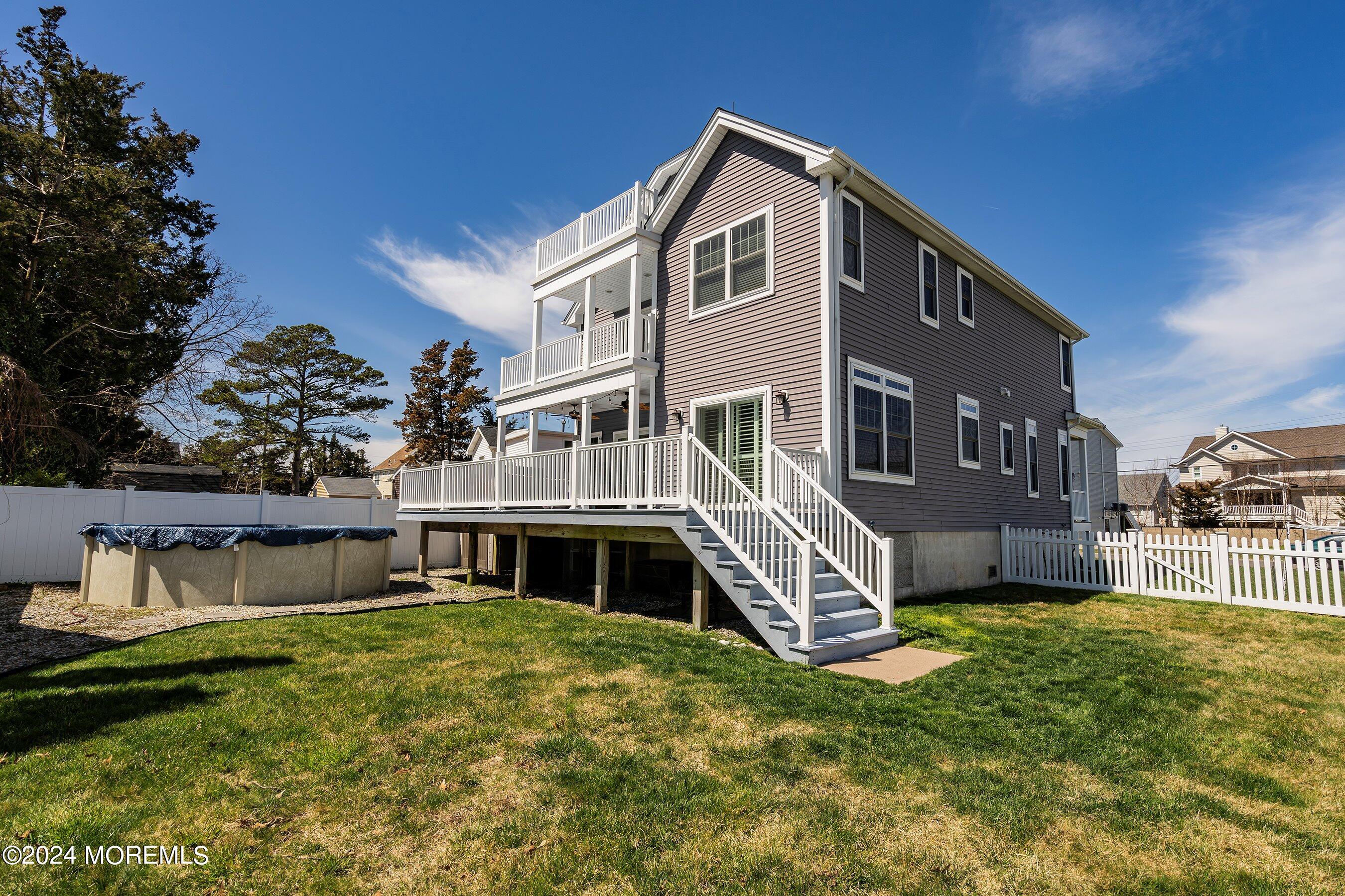 119 Green Island Road Toms River, NJ 08753 - Photo 25 of 37 28-Back Right