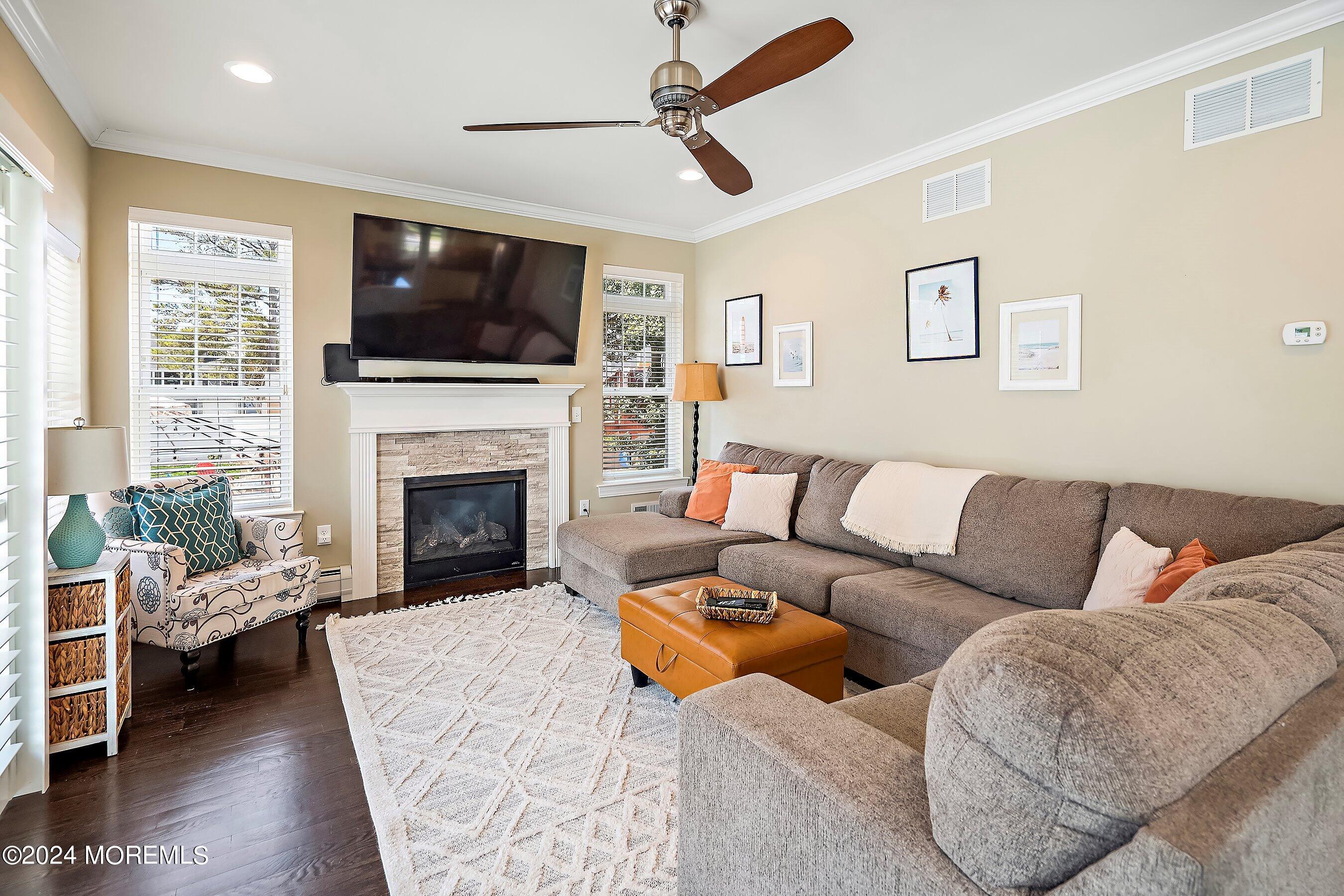 119 Green Island Road Toms River, NJ 08753 - Photo 7 of 37 11-Family 1A