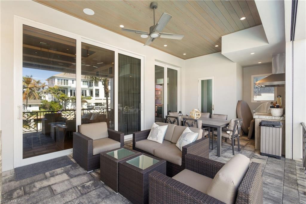 103 Bayview Avenue Naples, FL 34108 - Photo 15 of 27