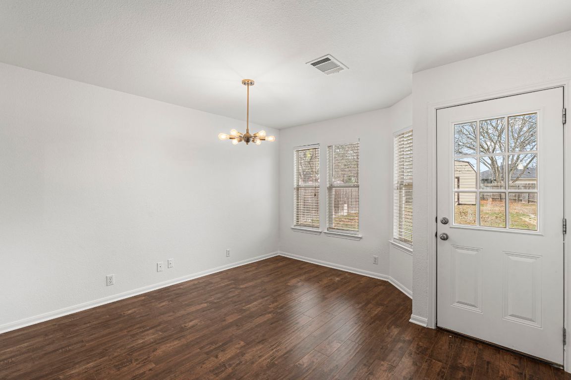 210 Summerside Avenue Lockhart, TX 78644 - Photo 13 of 29