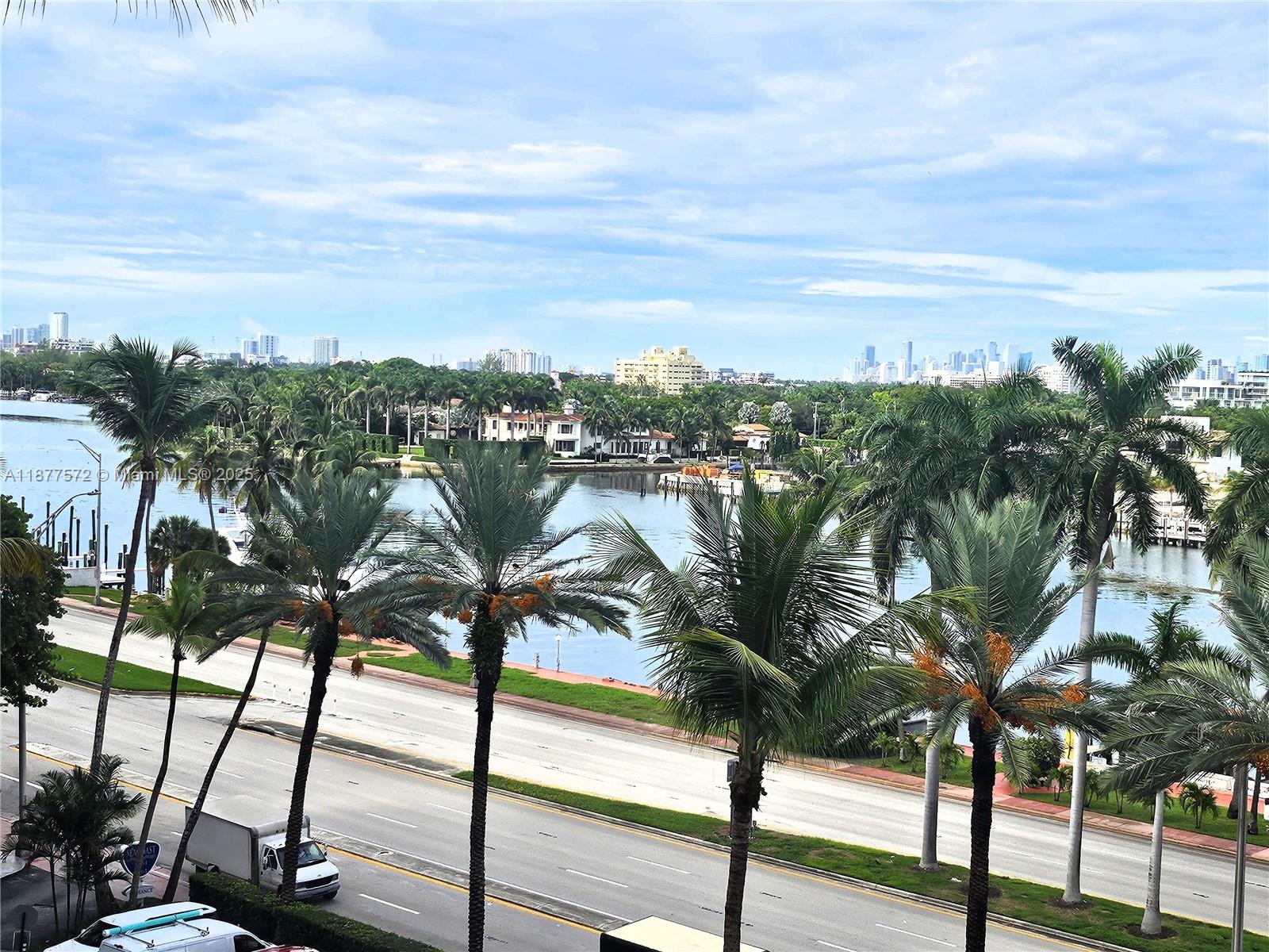 5161 Collins Avenue, Unit 707 Miami Beach, FL 33140 - Photo 25 of 69