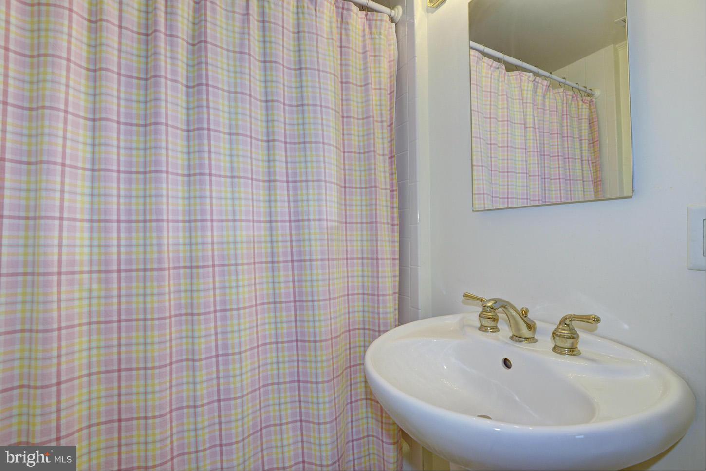 13701 Old Rover Road West Friendship, MD 21794 - Photo 18 of 23 Hall Bathroom