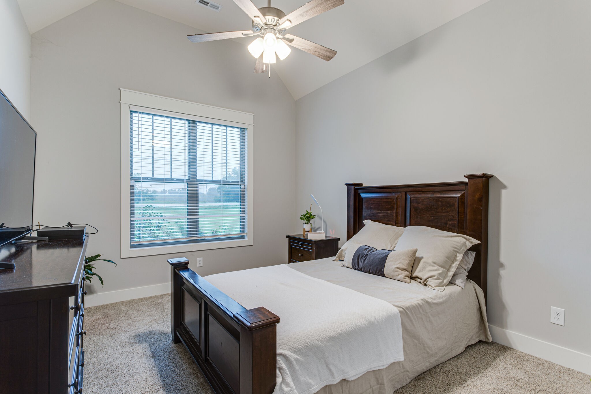 2040 Unionville Deason Road Bell Buckle, TN 37020 - Photo 11 of 16 Gallery Image 11