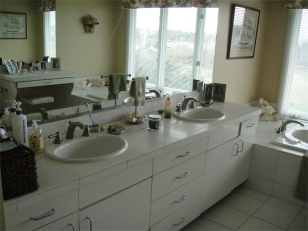 205 Howland Road Westport, MA 02790 - Photo 5 of 19 Gallery Image 5