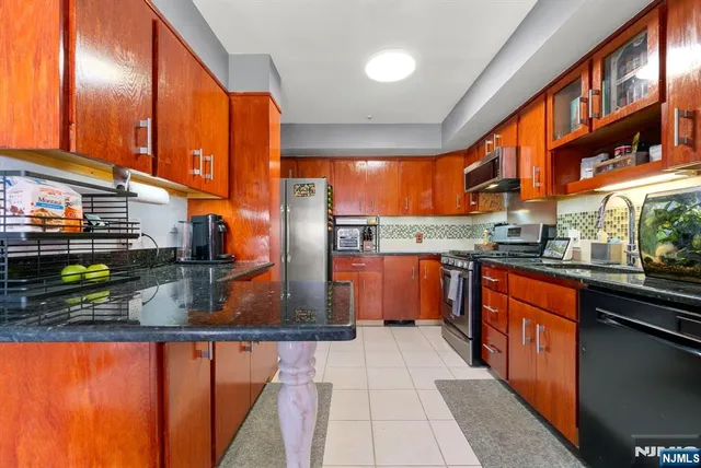 $514,900 | 149 Marion Drive, West Orange, NJ 07052