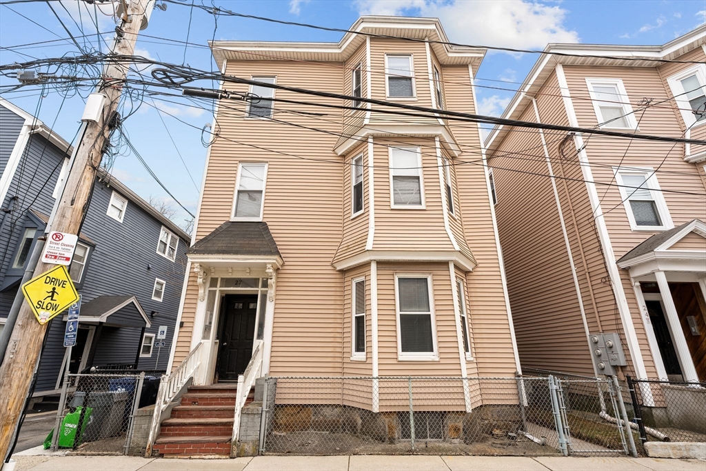 22 Chestnut Avenue Boston, MA 02130 - Photo 2 of 37