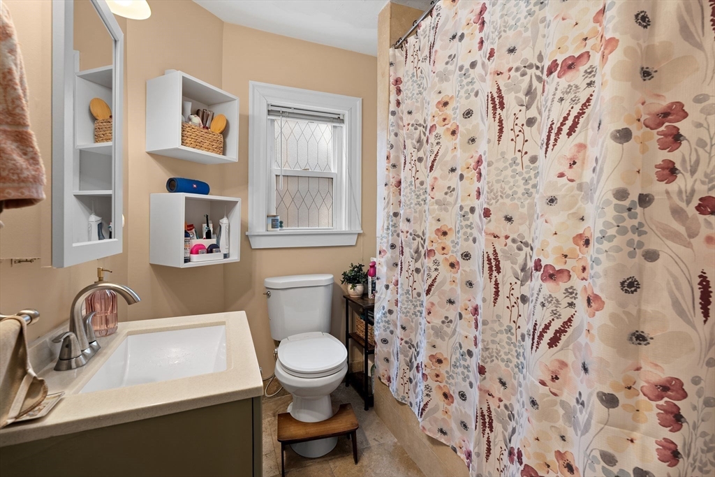 22 Chestnut Avenue Boston, MA 02130 - Photo 27 of 37