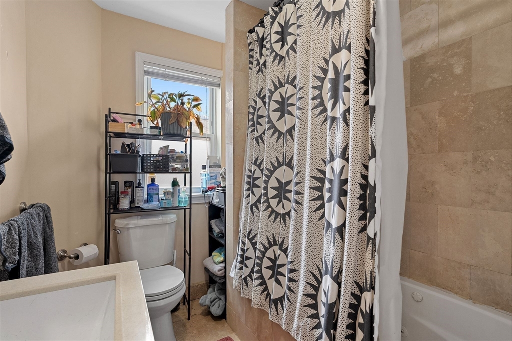 22 Chestnut Avenue Boston, MA 02130 - Photo 28 of 37