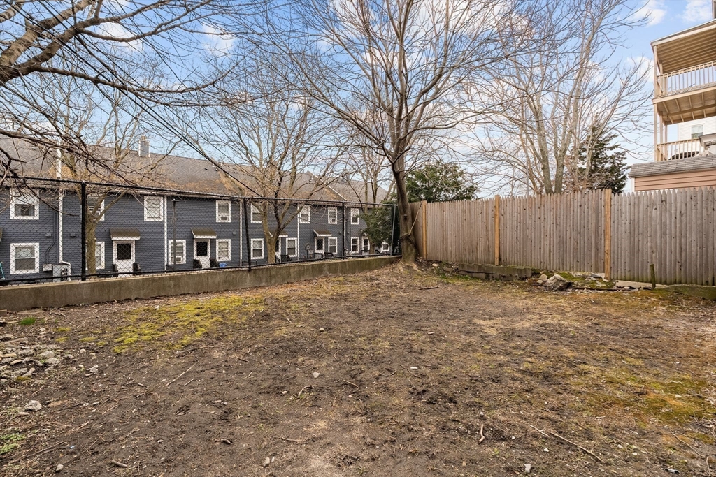 22 Chestnut Avenue Boston, MA 02130 - Photo 31 of 37